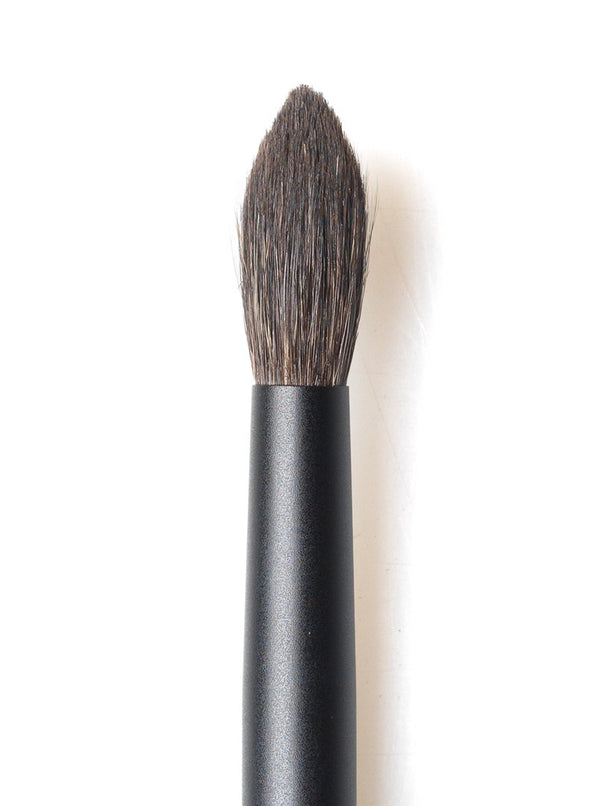 Smolder Brush - Smokey Eyeshadow Maker Blendy Eye Makeup Brush Brush, by Jacqueline Kalab - Self Makeup Length 4.9in